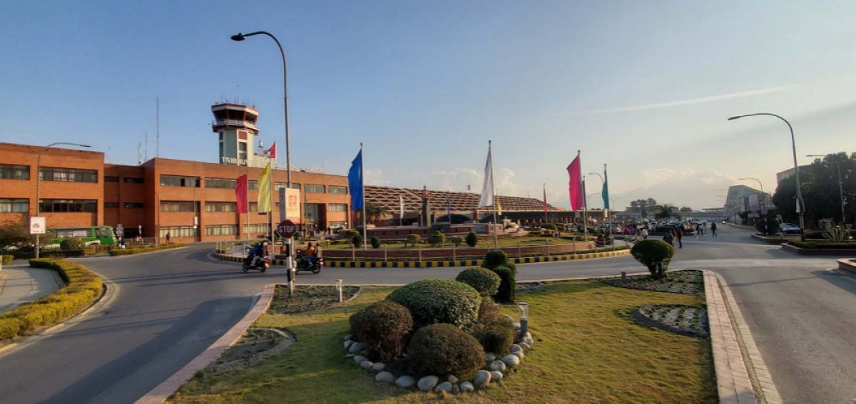 अमेरिकाले १९ नेपालीलाई त्रिभुवन विमानस्थल ल्याएर छाडिदियो