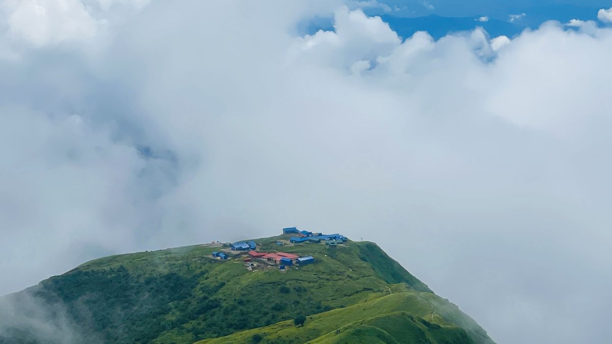 आजको मौसमः तराईमा हुस्सु, उच्च पहाडी क्षेत्रका केही स्थानमा हल्का हिमपातको सम्भावना