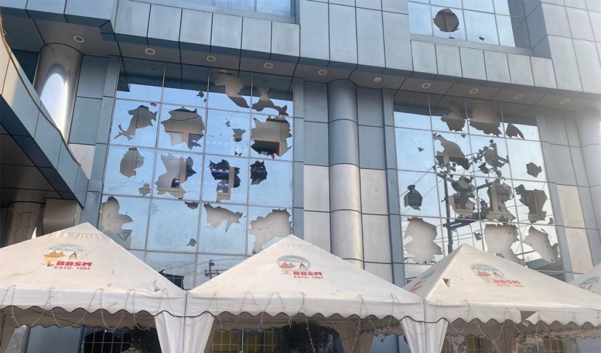 कोटेश्वरको भाटभटेनीमा पनि भेटियो शव, मृतकको संख्या ७४ पुग्यो