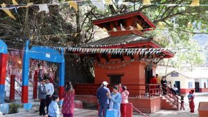   धार्मिक पर्यटकीय गन्तव्य बन्दै मालिका मन्दिर ...